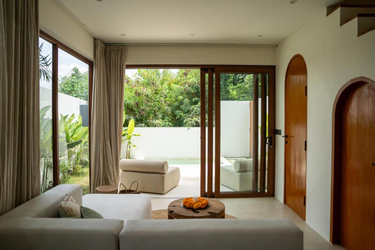 Majo 1BR Romantic Villa - 3 Min to Thomas Beach