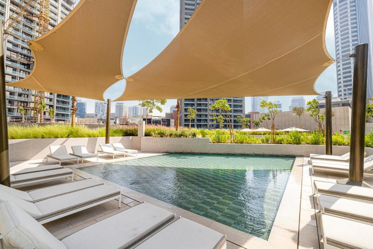 Lux 1BR with Stunning Canal Views - 4