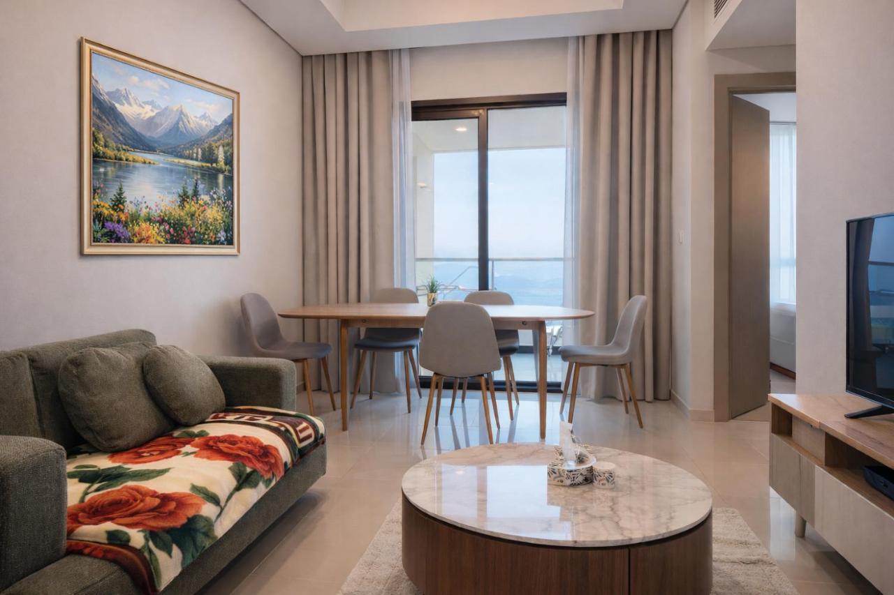 DAMAC Maison AYKON City C 3 Bedrooms Walk to Metro Sleeps 8 - 5