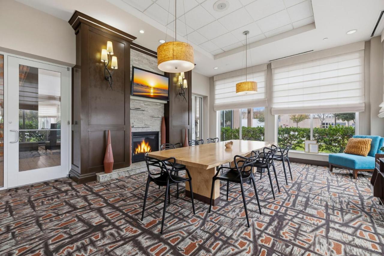Kozy Hotel Houston North — photo 15