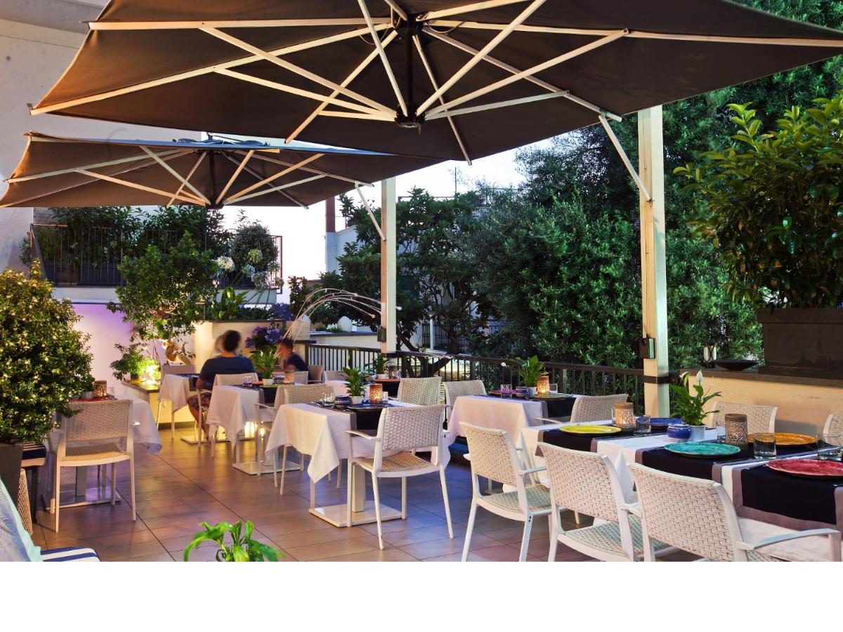 Cubo Apartments photo