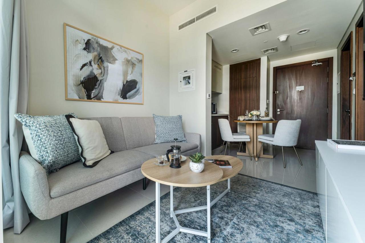 Frank Porter - Reva Residence - 3