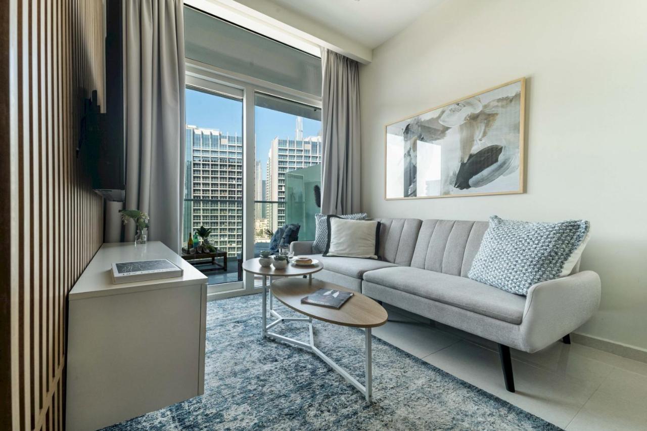 Frank Porter - Reva Residence - 2