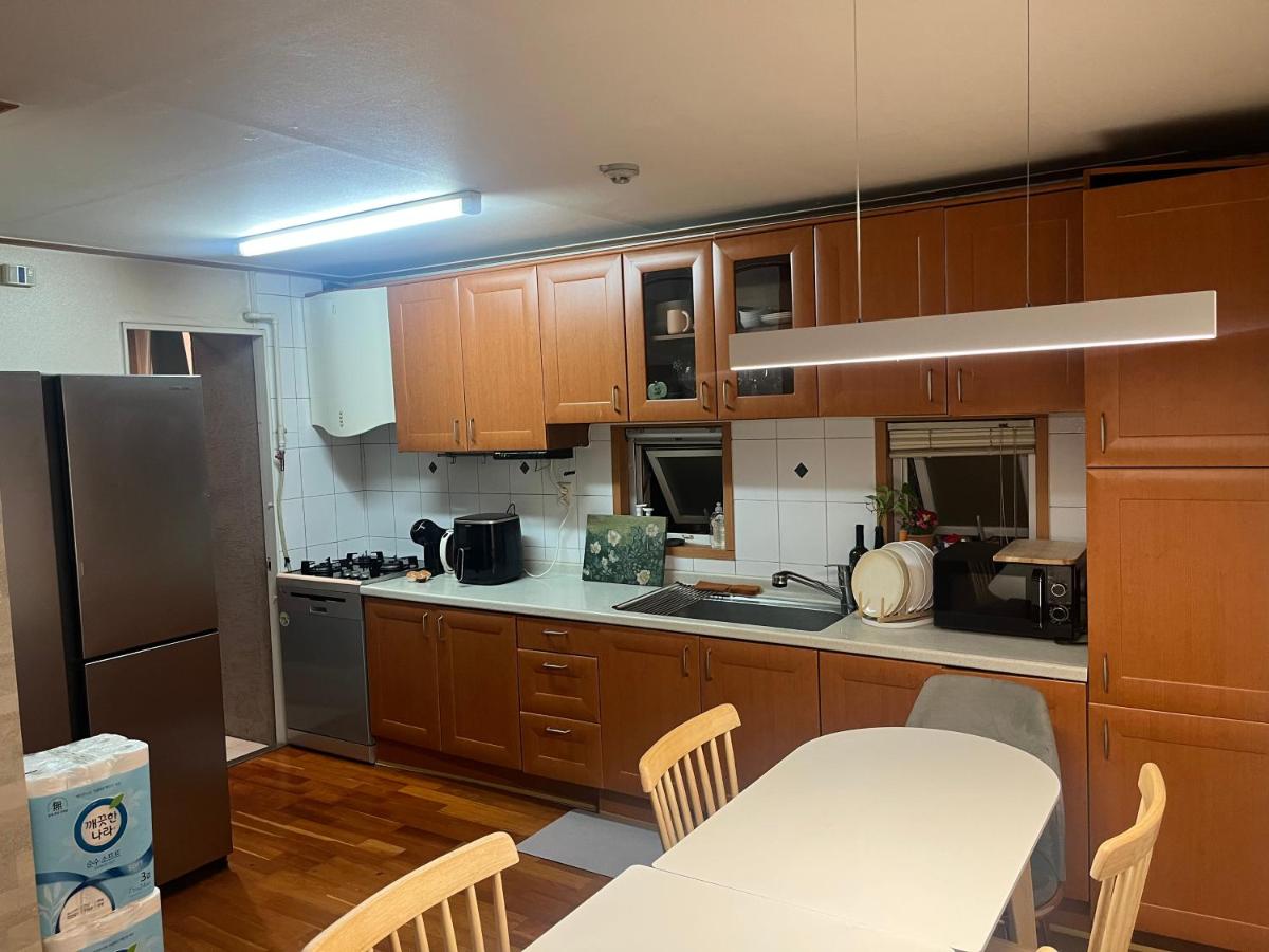 UN village with River View, Seoul, Free Parking, Hannam - 4