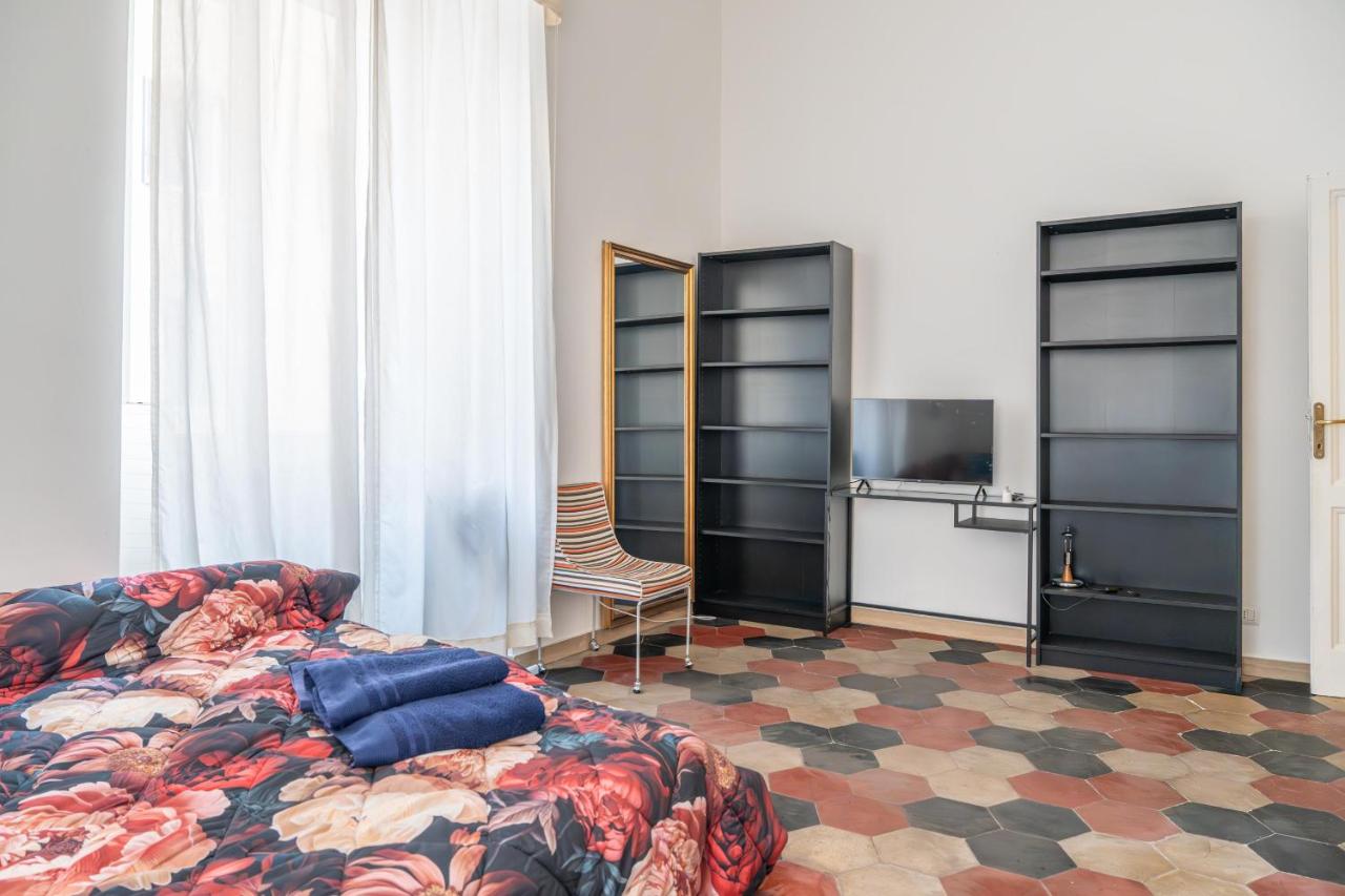 Lion Renting Termini Station - 5