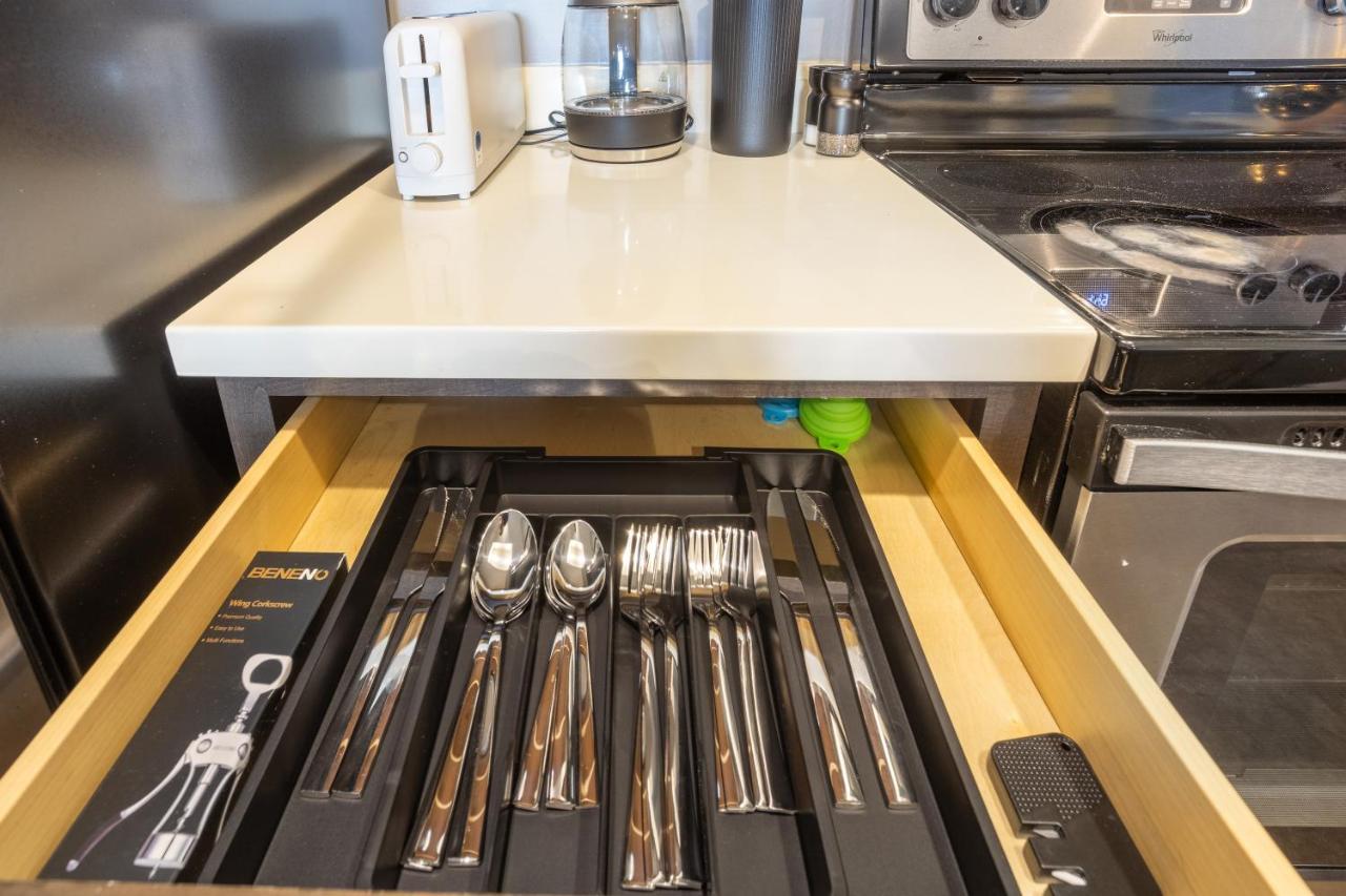 South Austin Accessible 1BR Retreat - 4