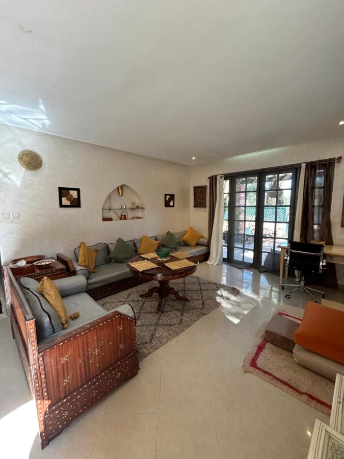 Maison à la Palmeraie avec piscine et parking à Marrakech