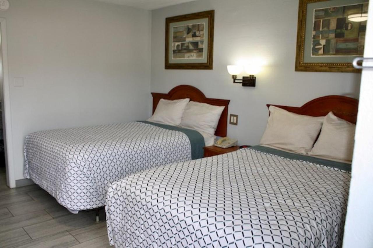 Budget Inn — photo 2