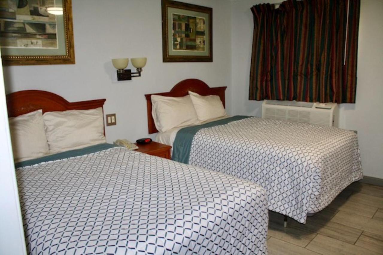 Budget Inn — photo 22