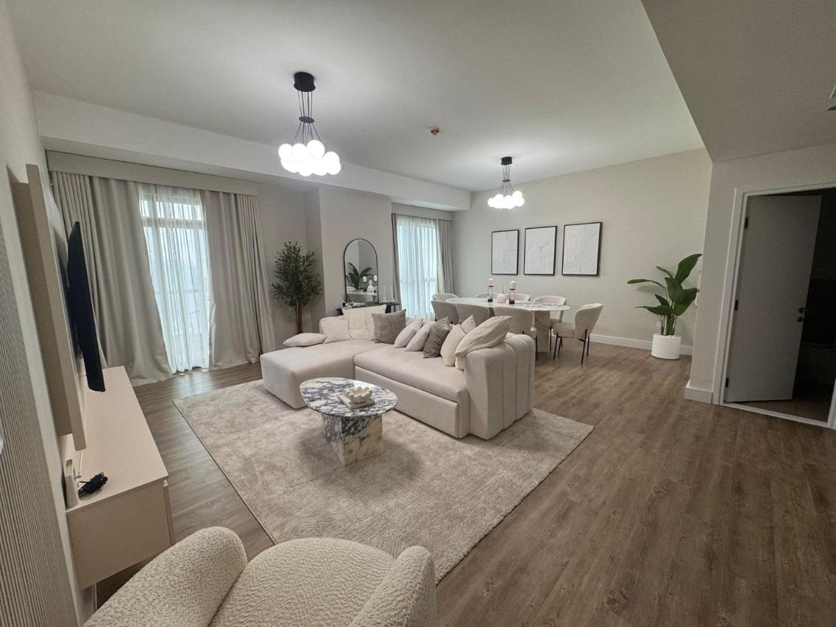 Two bedroom Apartment in JBR Marina - 2 min walk to JBR beach