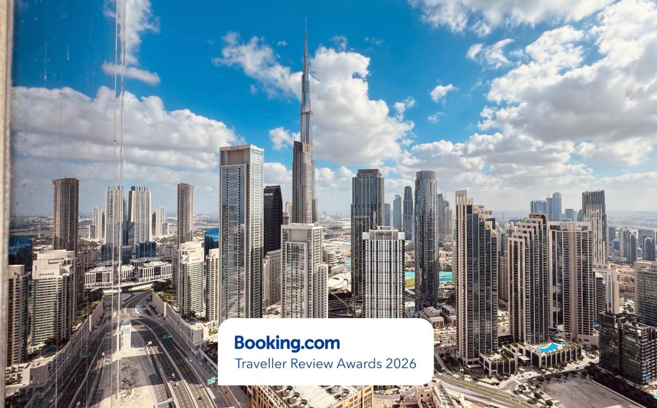 Paramount Tower Hotel and Residences with Infinity Sky Pool