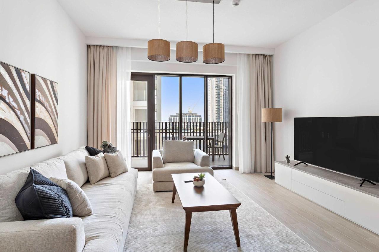 Silkhaus Vacation Homes Stylish 1BDR with Pool & Balcony Dubai Creek Harbour