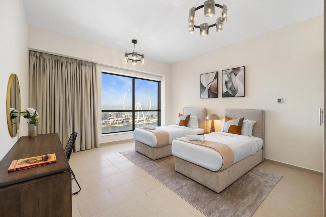 Rimal 5, JBR - 3 Bedroom with Maid's Room Apartment - Allsopp & Allsopp - 2