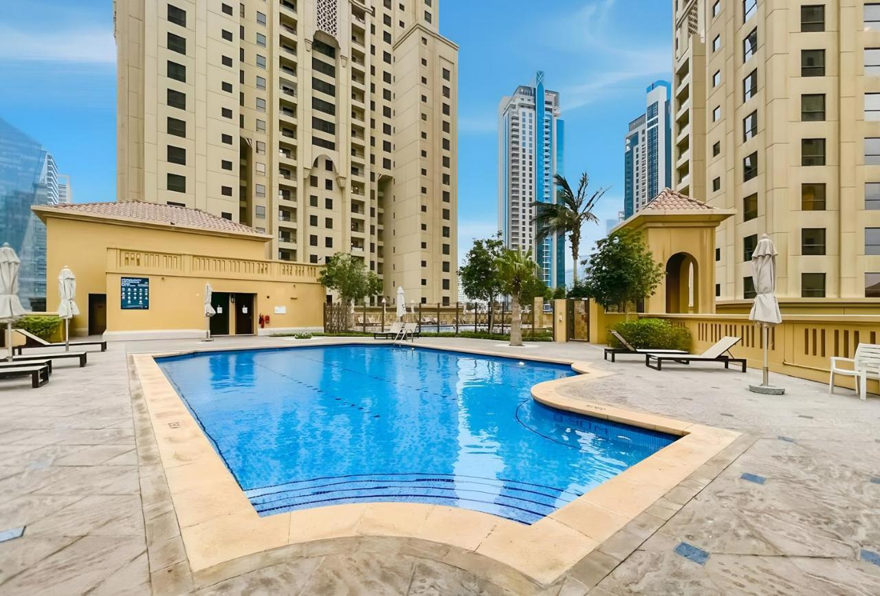 Rimal 5, JBR - 3 Bedroom with Maid's Room Apartment - Allsopp & Allsopp - 4