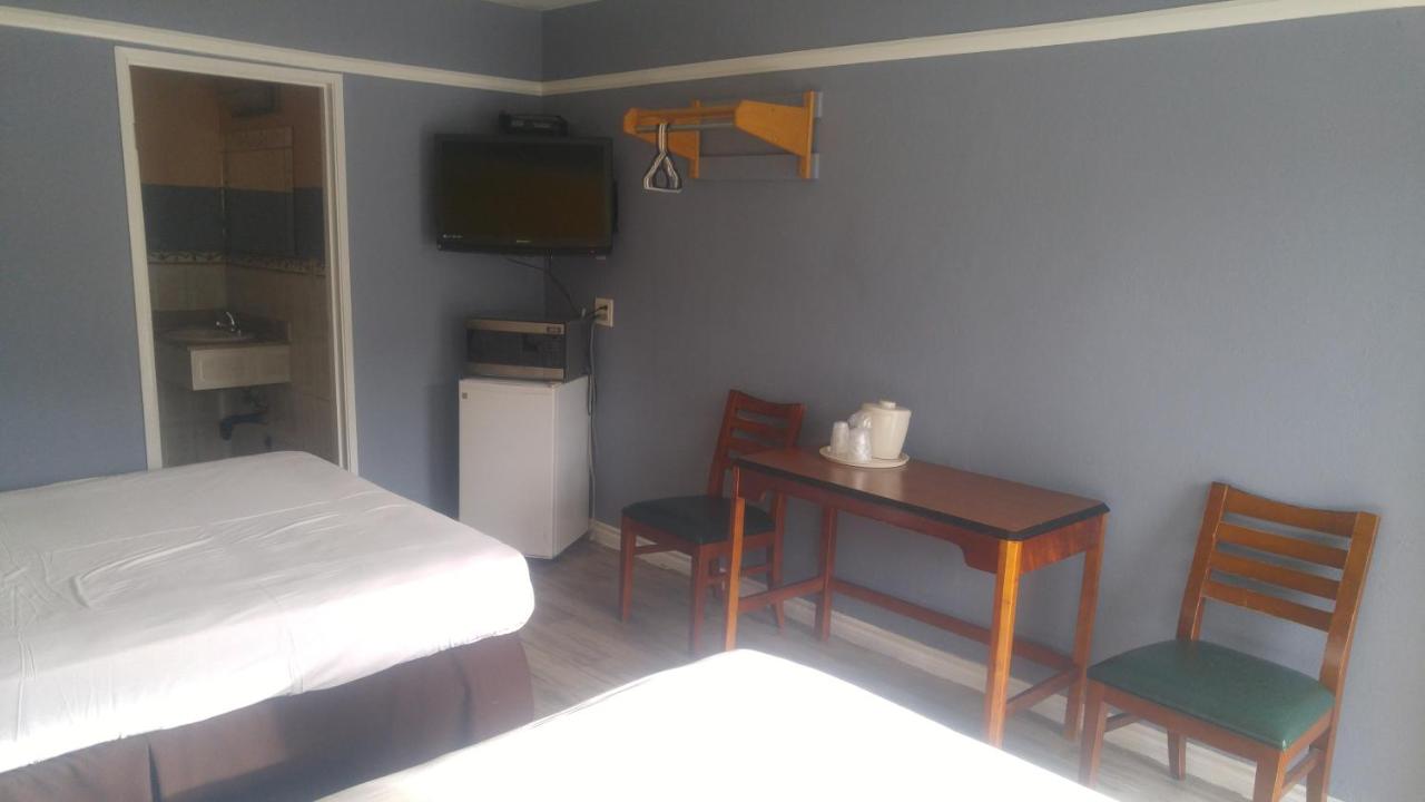 Riviera Motel — photo 15