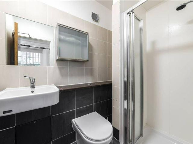 John Tovell House, Fitzrovia, London - 3