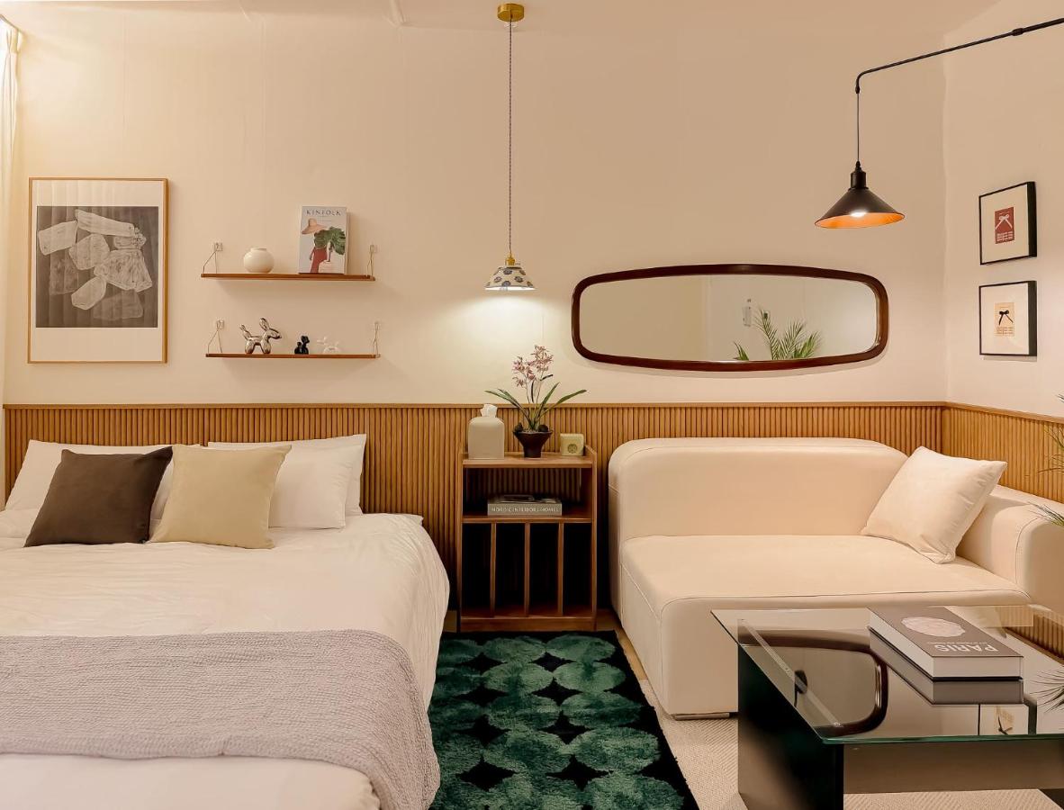 Gangnam COEX Apgujeong Rodeo Garosu-gil Gangnam Plastic Surgery Clinic Itaewon 30 minutes - 3