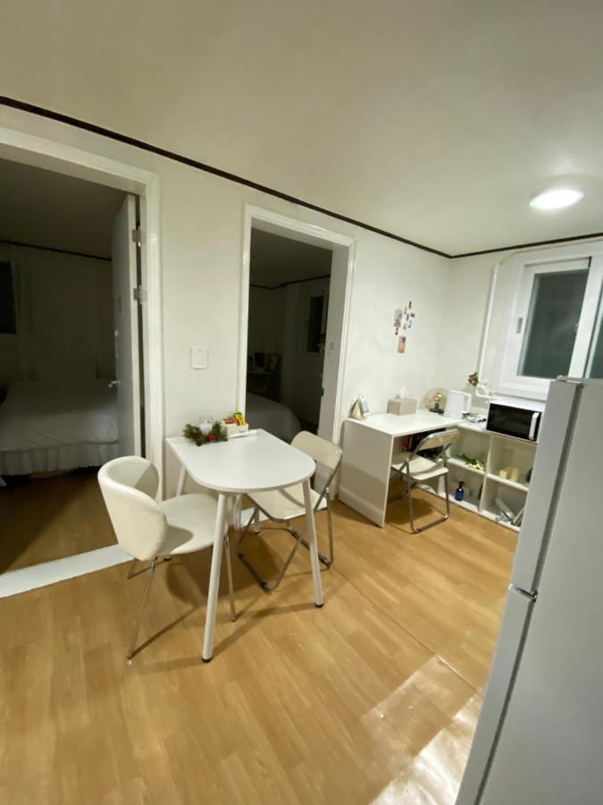 Seoul Yongsan - Shared House - Twin Room - 5min Hangangjin - 10min Itaewon - 2