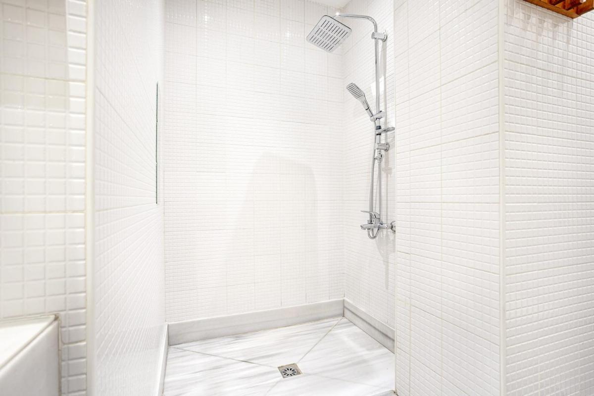 A Modernized Apt In The Historic Area Of Istanbul - 3