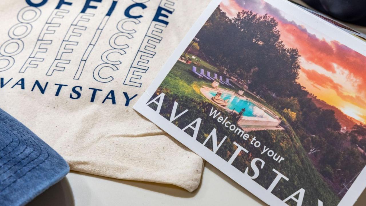 Sleeps 24 4 Modern Midtown Apartments w Gym Pool Walkable to Shops Eats - 4