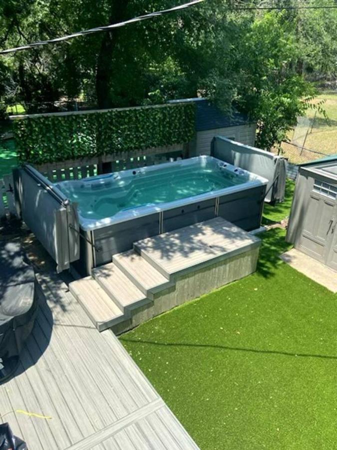 Central Austin Pet Friendly Compound w/Lap Pool - 4