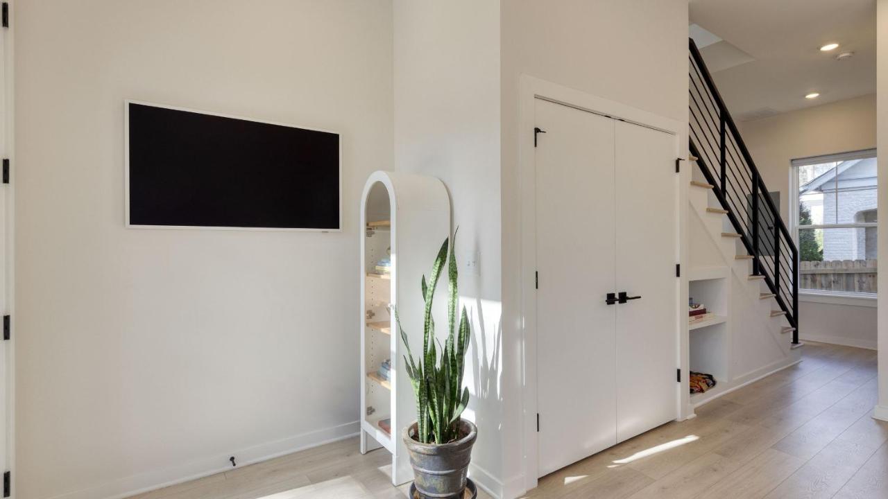 Stunning New Build in East Nash Minutes to Broadway The Stage by AvantStay - 5