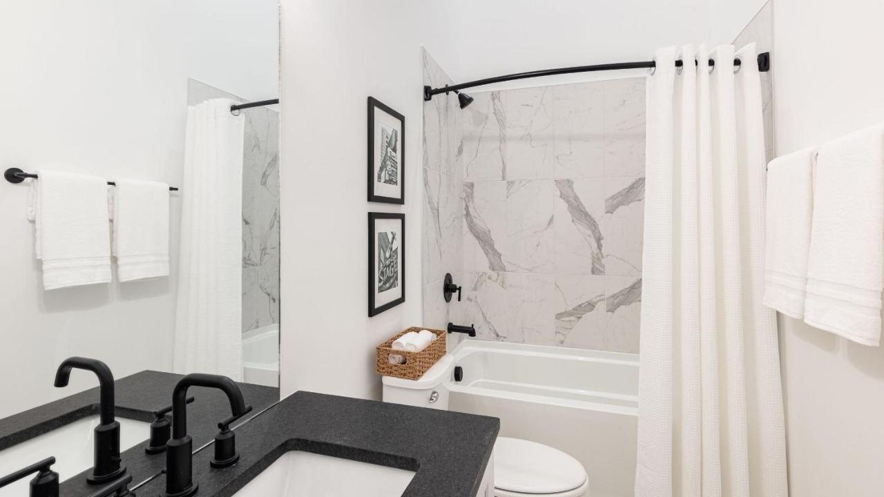 New Build Sleeps 12 2 Condos in Scenic Bluffside Minutes to Downtown - 2