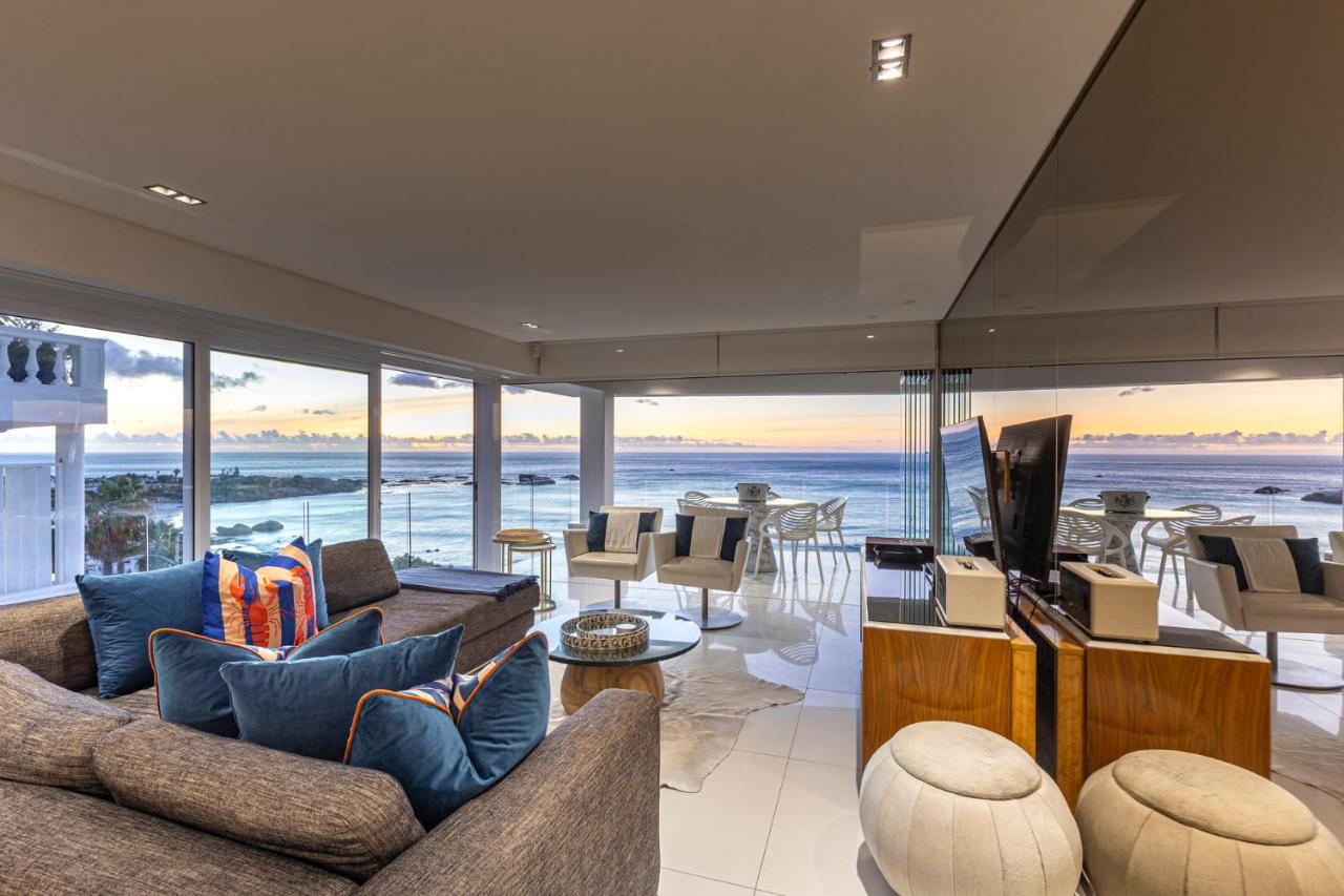 Clifton YOLO Spaces - Clifton Beachfront Penthouse - 2