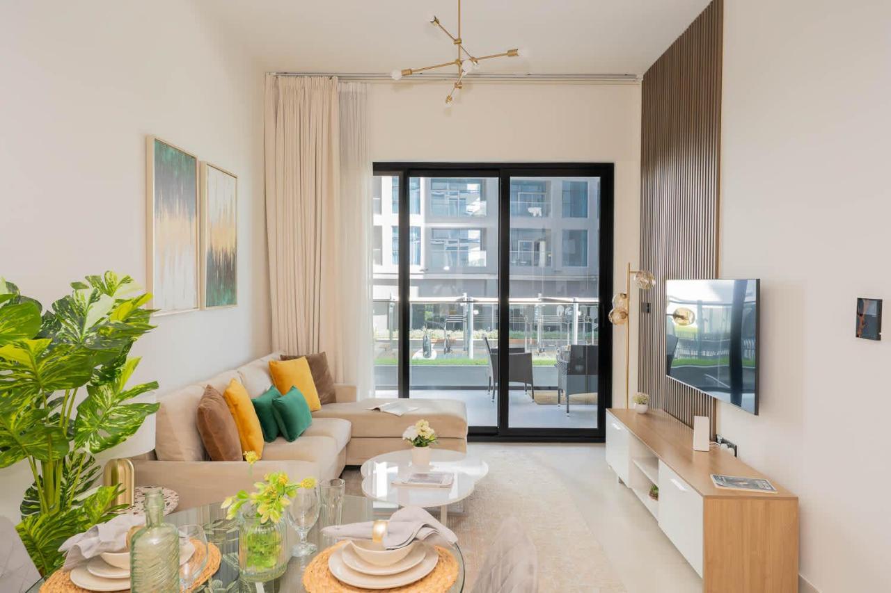 Frank Porter - Binghatti Canal - 3