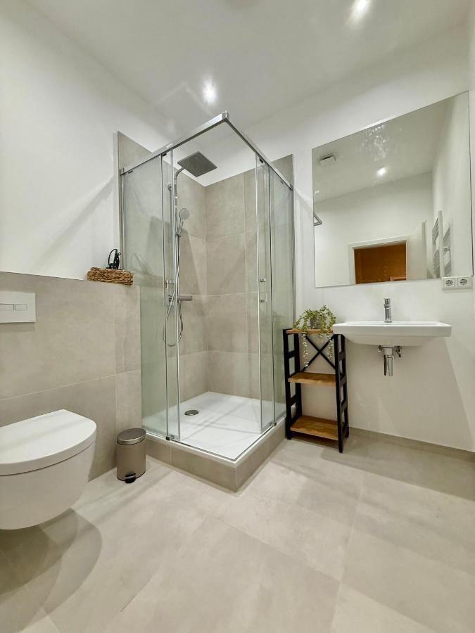 Design-Studio mit Balkon U39-2 - 3