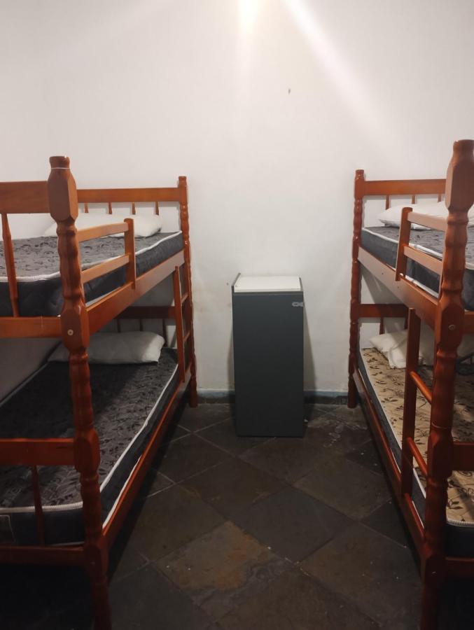 hostel samba show - 2