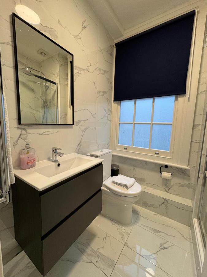 Camden Central Apartment - 4