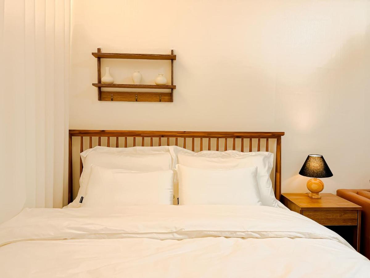 Yongsan, Haebangchon, Gangnam N Seoul Tower, Itaewon, Seoul Station, Han River