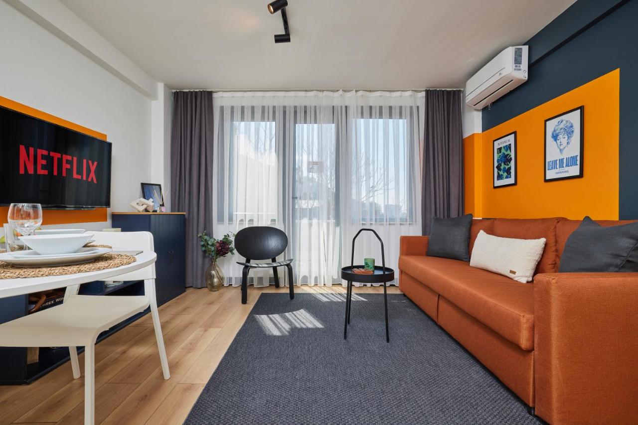 Superb Location 3 Min to Metro AC Elevator - 5