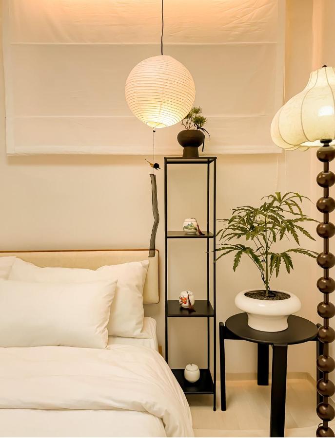 Jamsil near Lotte World, Gangnam 20, Seongsu & Jongno - 3