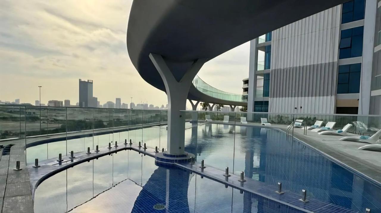 Skyz by Danube Studio Apartment in Arjan , Pool, Gym & Near Miracle Garden - 4