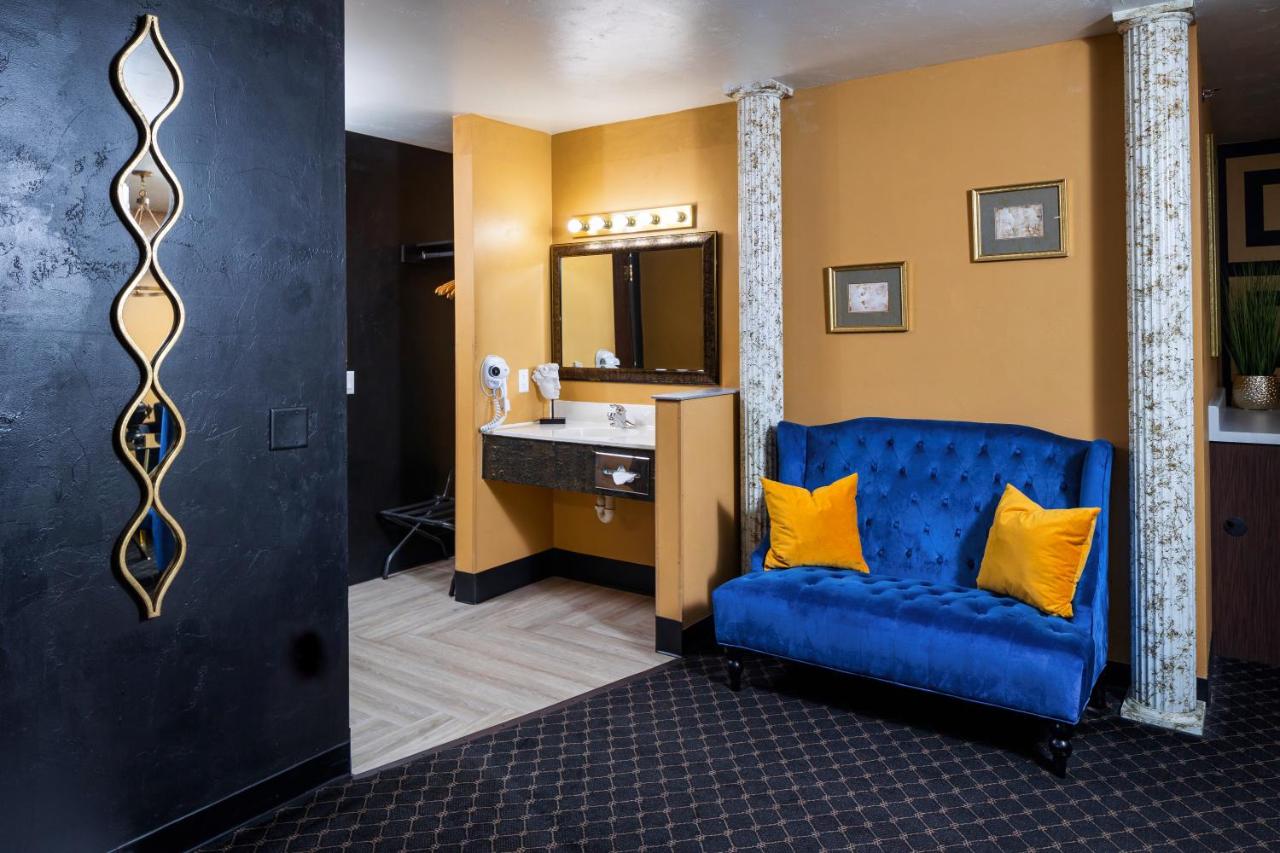 Hotel J Green Bay — photo 18