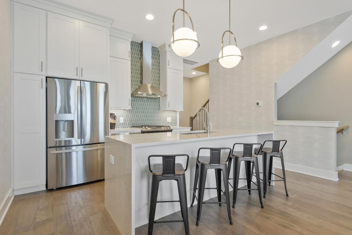 Music City Mansion! 2mi to Broadway, 12 beds - 4