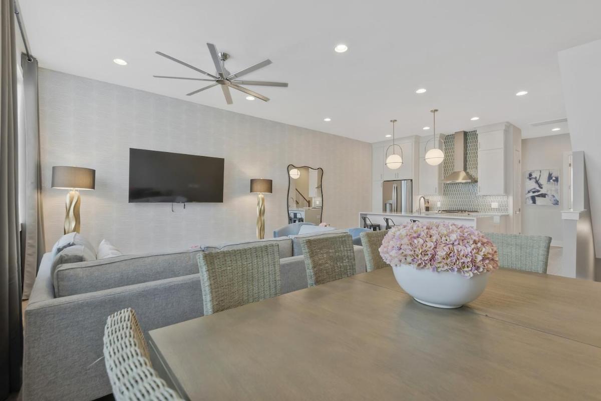 Music City Mansion! 2mi to Broadway, 12 beds - 5