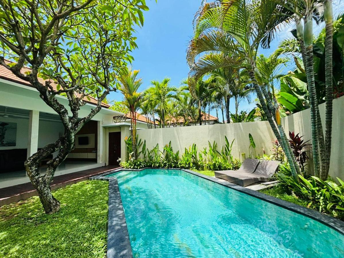 Kubu Manggala Villas Seminyak - 4