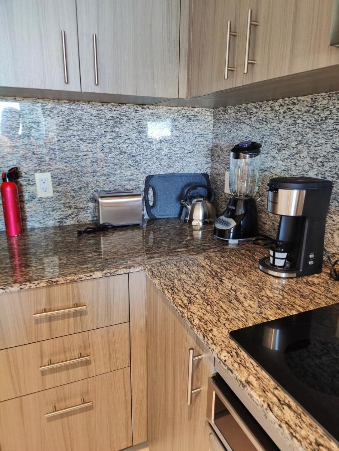 Elegant 1BR-1BA Getaway - Luxe Stay in Doral - 2