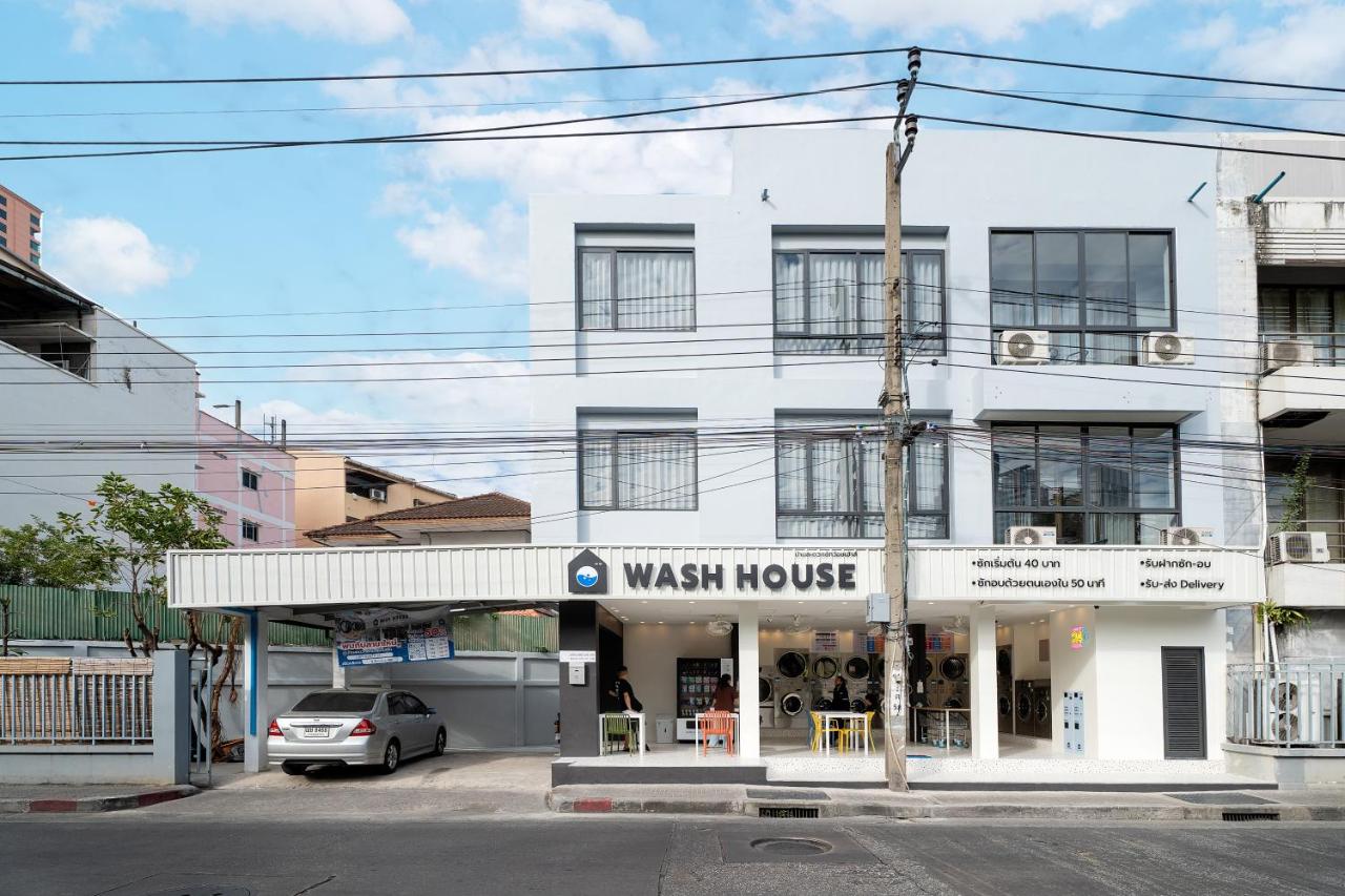 Grand 3BR Townhouse in the Heart of BKK - Emsphere - 5