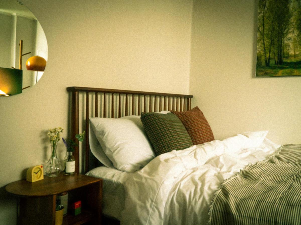 Midnight Motion NEW 6 min walk to Hongdae Station 3R 3B Max 6 - 3