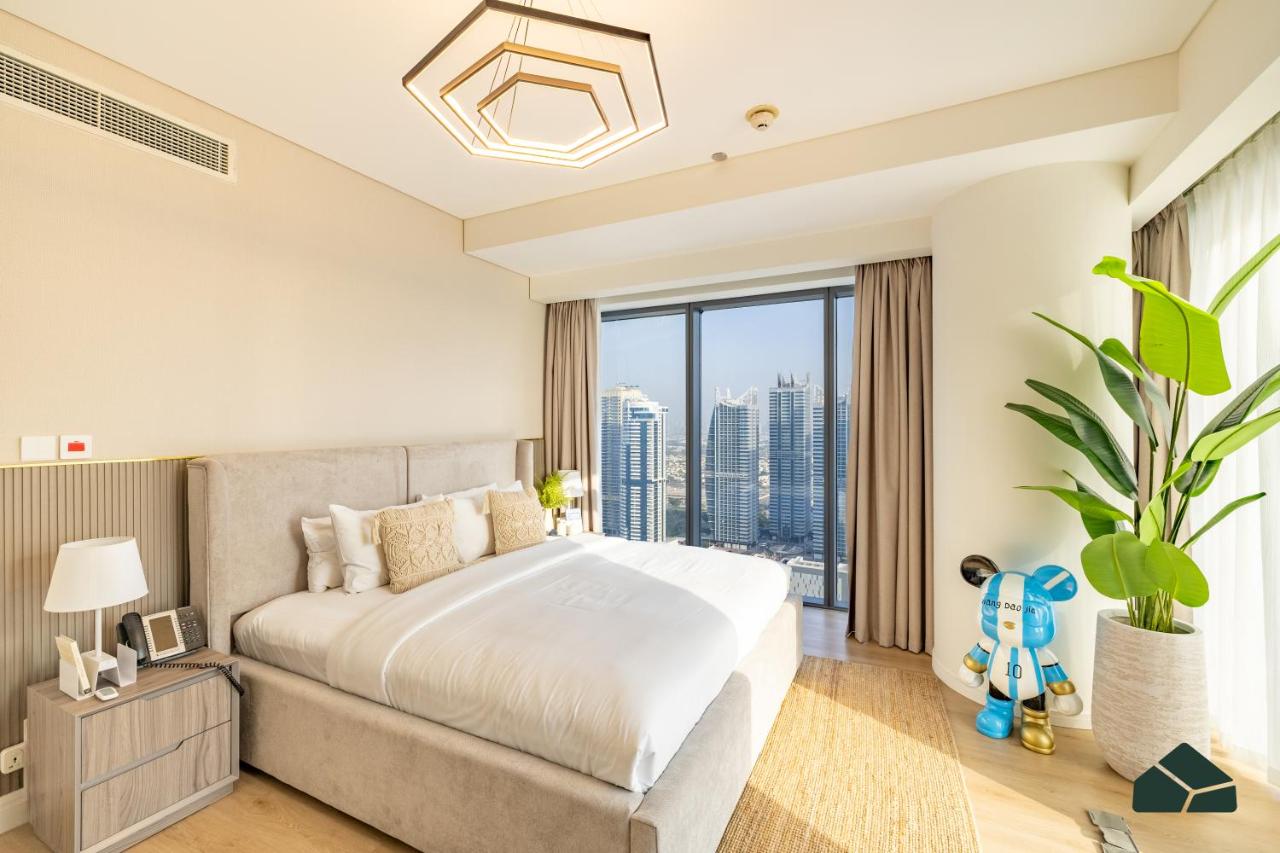 Upgraded 1BR in JW Marriot with Marina View by BMS - 2