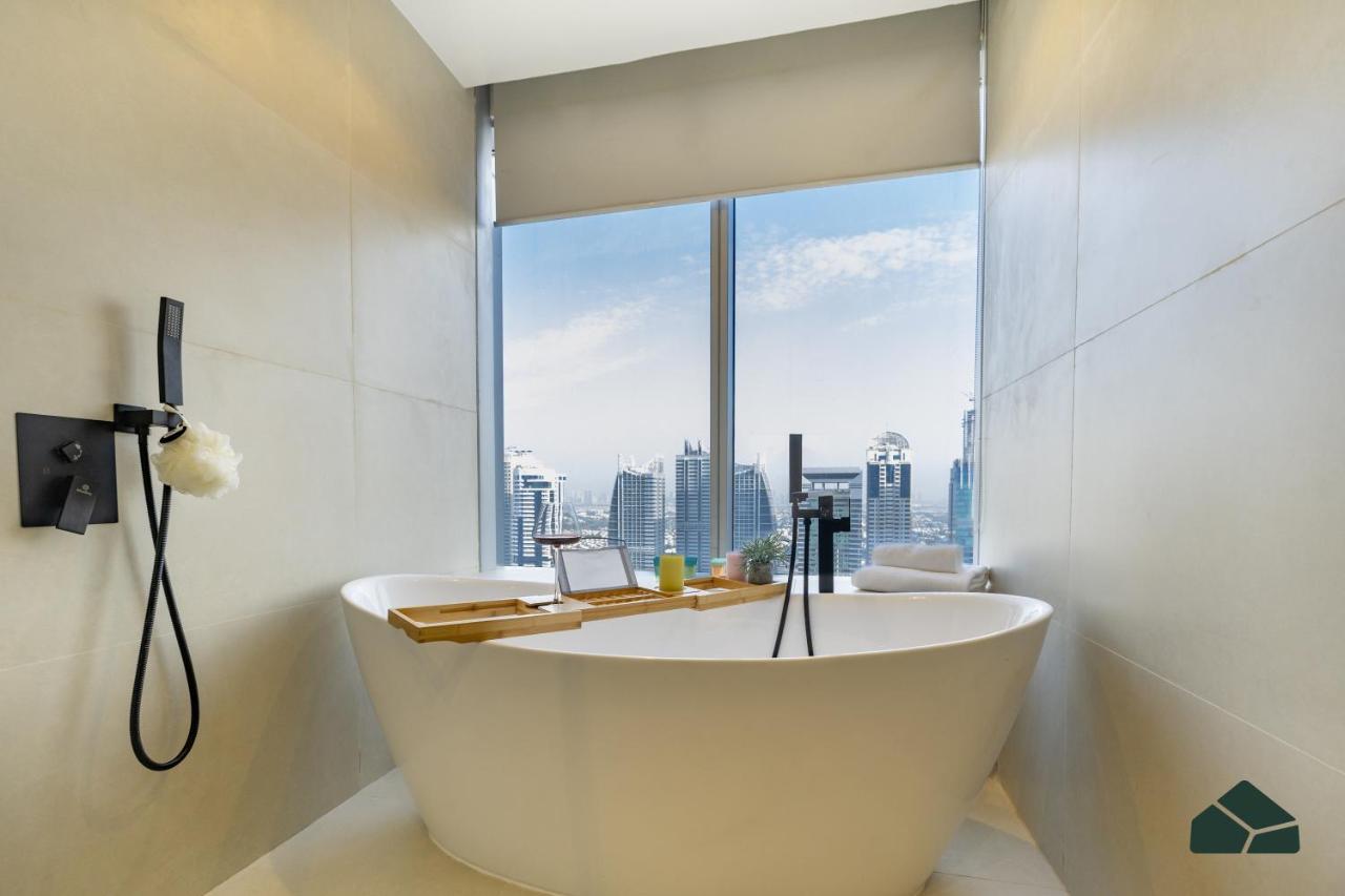 Upgraded 1BR in JW Marriot with Marina View by BMS - 3