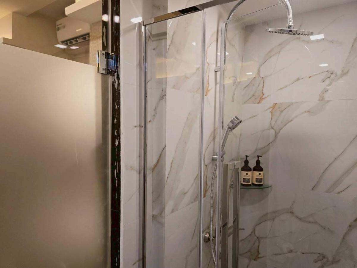 Casa Le Damuz At MRT Bangphlat - Adult Only - 3