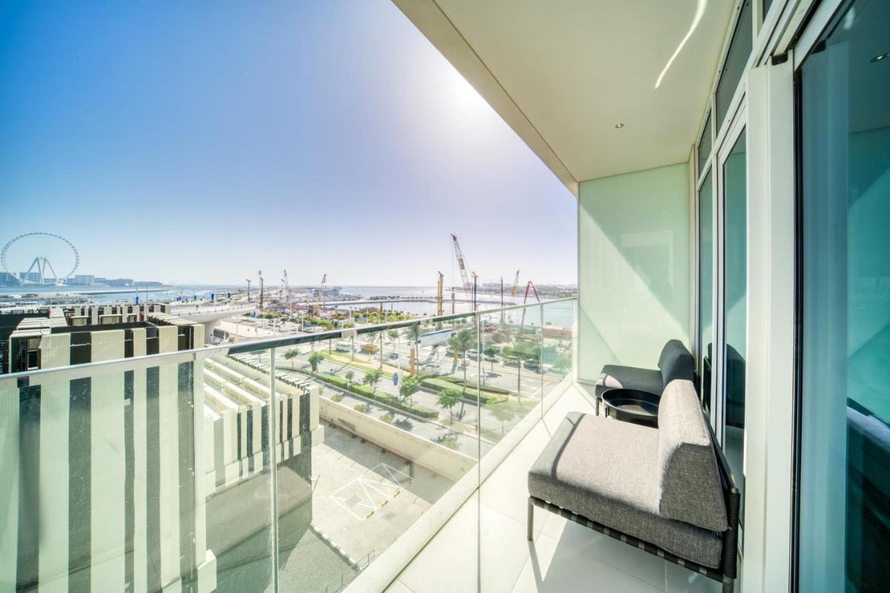 Emaar Beach Front 2BR with Sea & Marina Skyline Views - 5