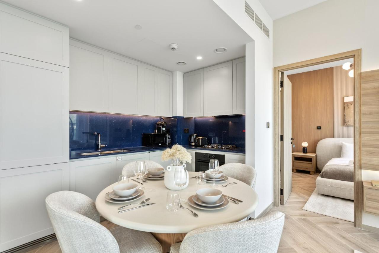 Stylish 2 Bedroom with Panoramic canal View - 5