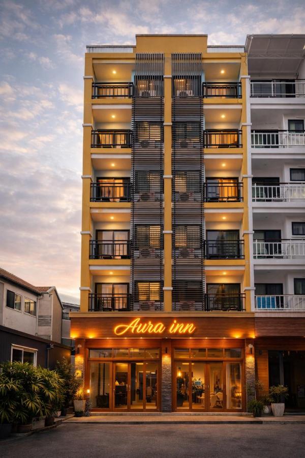 Aura Inn