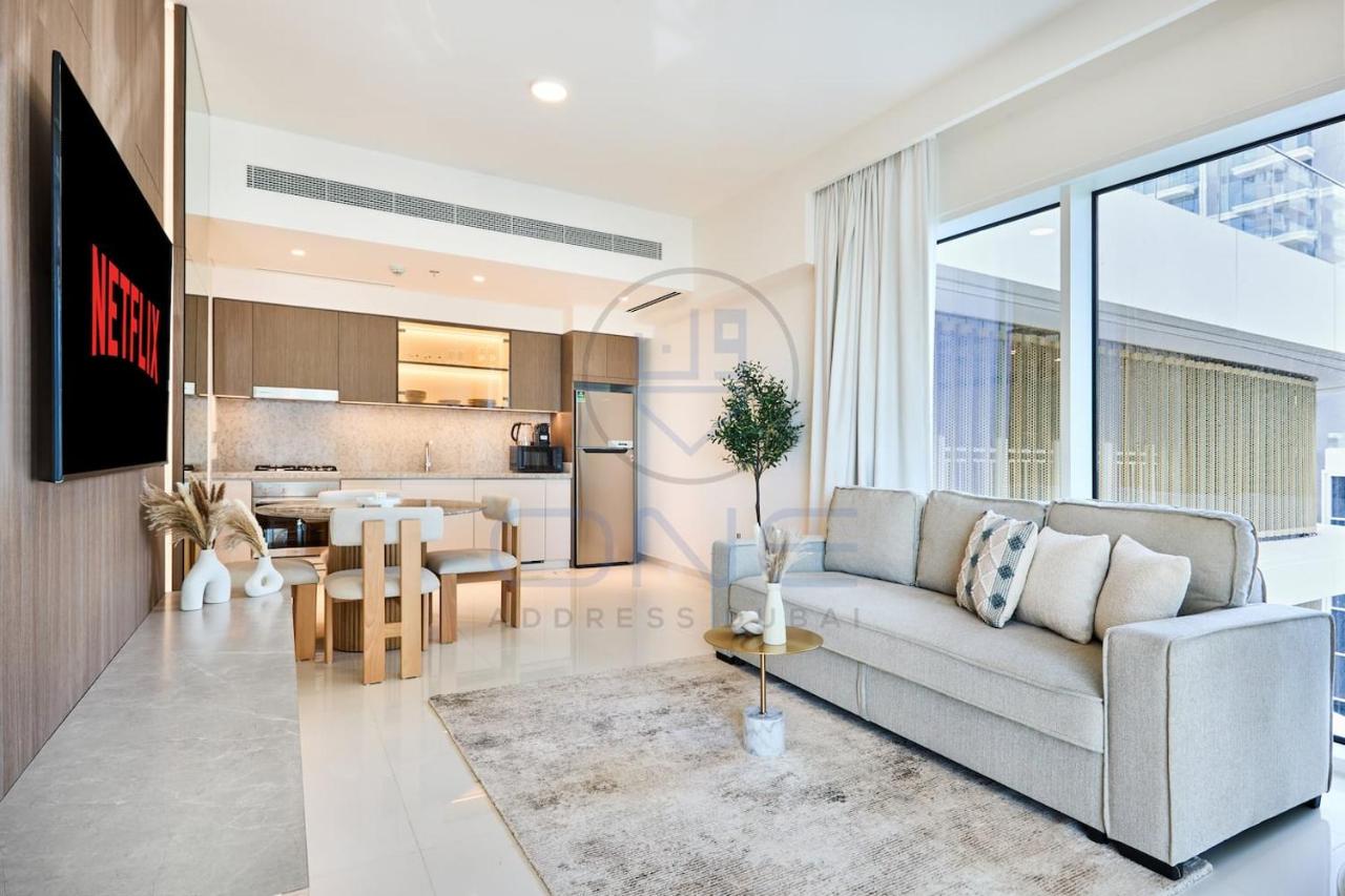 Elegant beachfront living at Emaar Beachfront DXB! - 5
